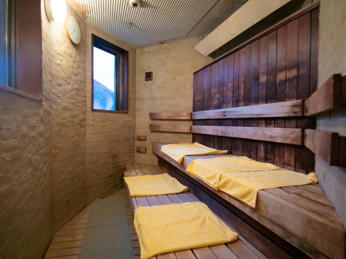 Iwakuni Kokusai Kanko Hotel Екстериор снимка
