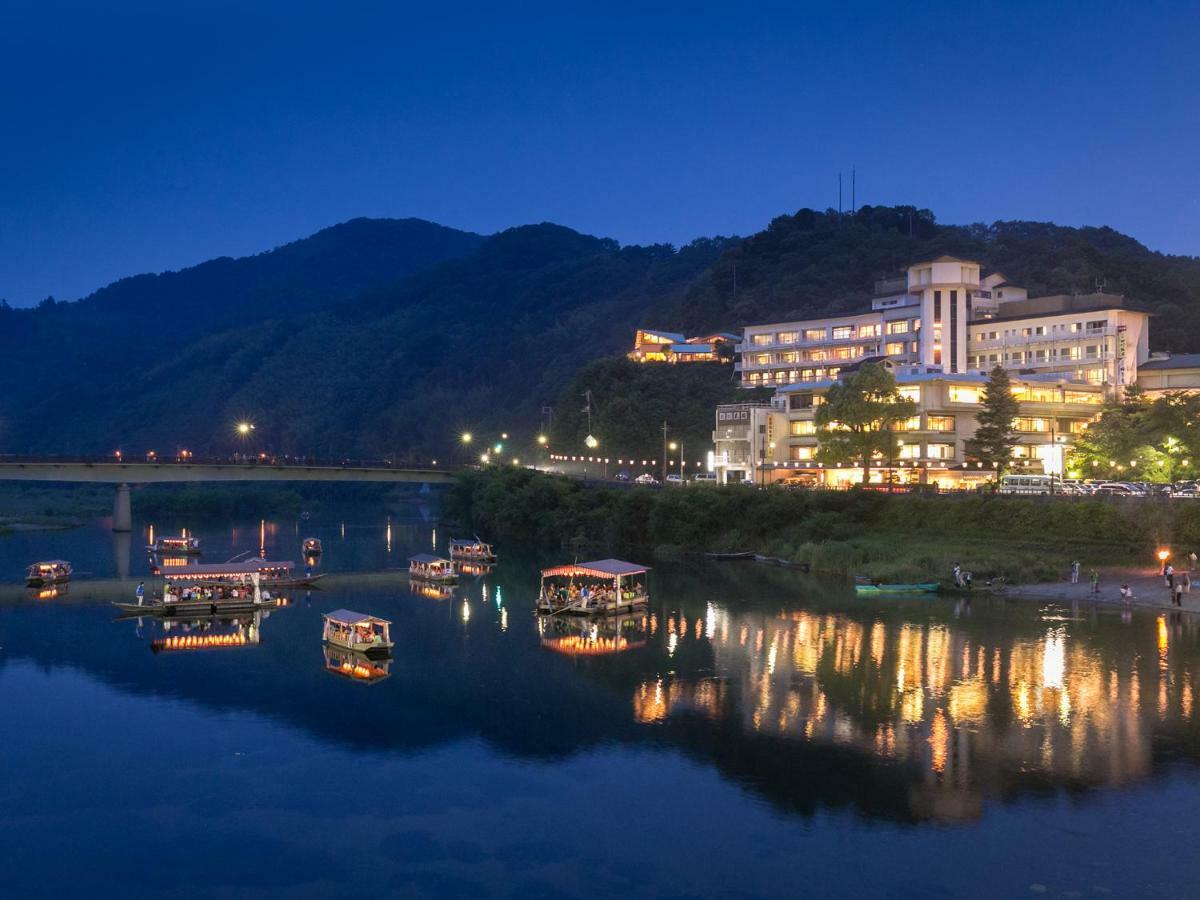 Iwakuni Kokusai Kanko Hotel Екстериор снимка